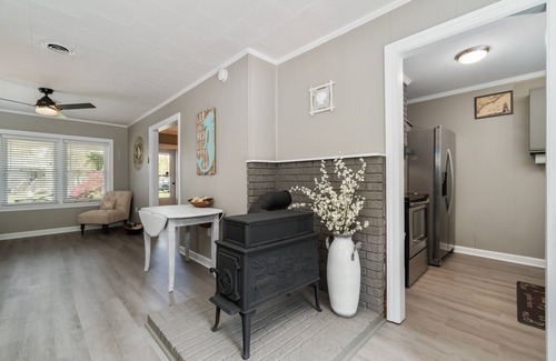 Newport Cabaña | NEW The Broad Creek Cottage is awaiting your adventure on the Crystal Coast