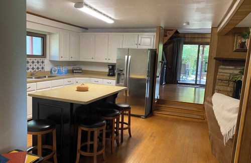 Higden Cabina | NEW! The Cabin on Ramp Road
