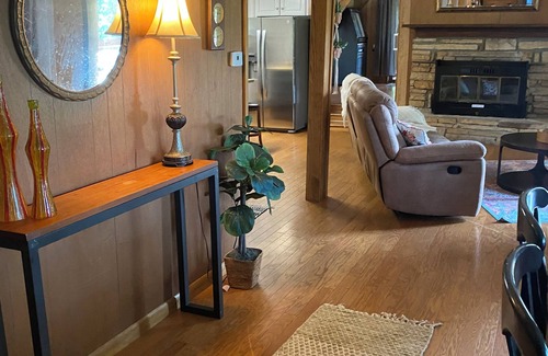 Higden Cabina | NEW! The Cabin on Ramp Road