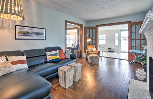 Portage Lakes Casa | NEW! 'The Docks @ Waterside' Lake Home w/ Hot Tub!