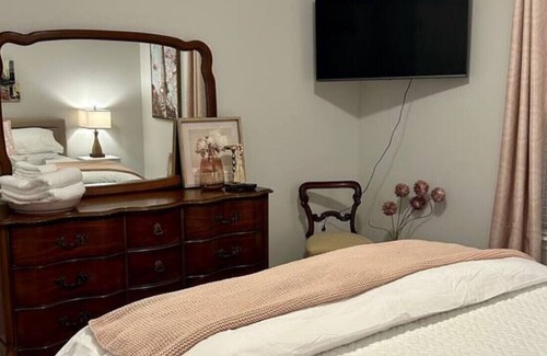 Taylors Casa | NEW! The French Connection