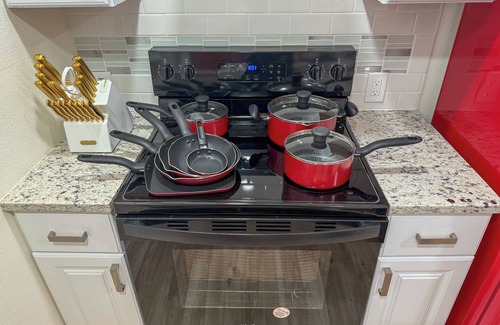 Eastside Promise Neighborhood Casa | NEW - The Hollywood House: A Movie-Themed Stay in Downtown San Antonio