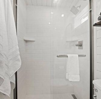 Fredericksburg Casa | New The Saguaro-Tiny Shipping Container Home