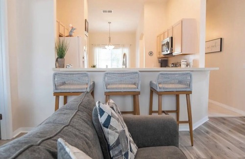 Lake Davenport Estates Villa | New! Themed rooms, Heated pool with private fenced yard, Pet friendly!