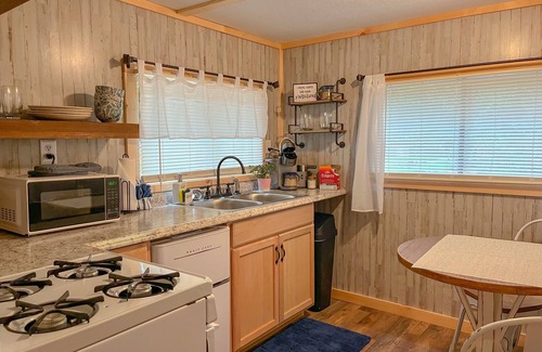 Sapphire Casa | New Tiny Home Getaway