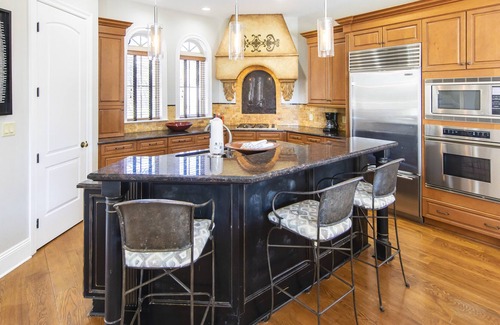 St. Tropez Casa | New to Dune Allen Realty!!!