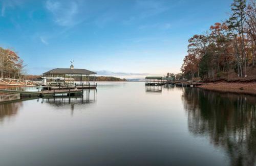 Reed Creek Casa | New to listing Dorsey Dock Retreat w Dock