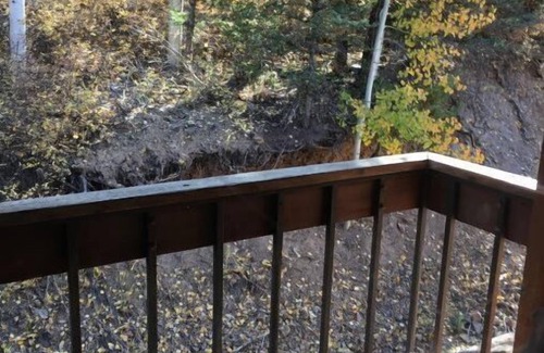 Red River Condominio | New to market--Cozy Golden Nugget - Efficiency corner unit large balcony