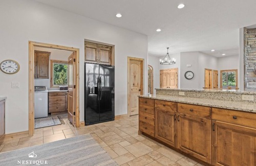 Morgan County Casa | Private Weber River Access Stunning Family Retreat