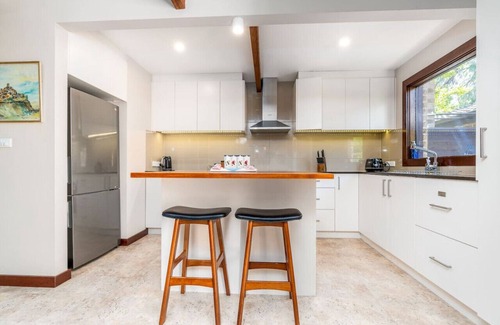 Braddon Apartamento | New to VRBO: Charming two-story 2BR townhouse in Braddon