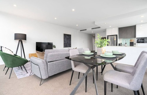 Braddon Apartamento | New to VRBO: Roomy 2BR/2BA City-Centre Apt