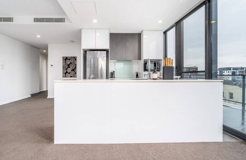 Braddon Apartamento | New to VRBO: Roomy 2BR/2BA City-Centre Apt
