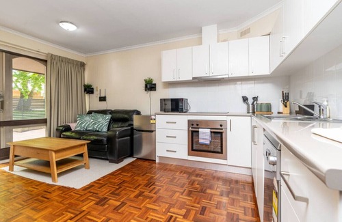 Garran Casa | NEW TO VRBO: Stylish Furnished Home Close to Woden Centre