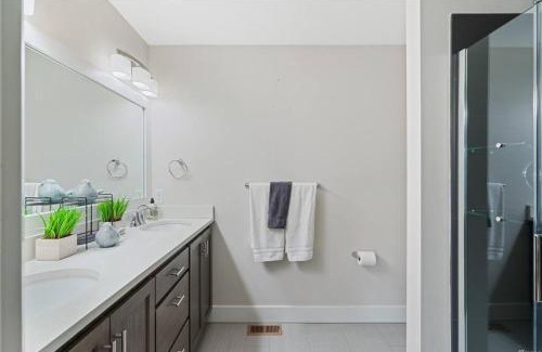 Wenatchee Apartamento | New Town House - Heart of Wenatchee