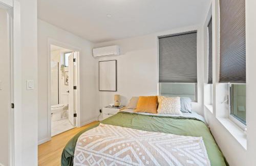 Minor Casa | NEW Townhome in the Heart of Seattle