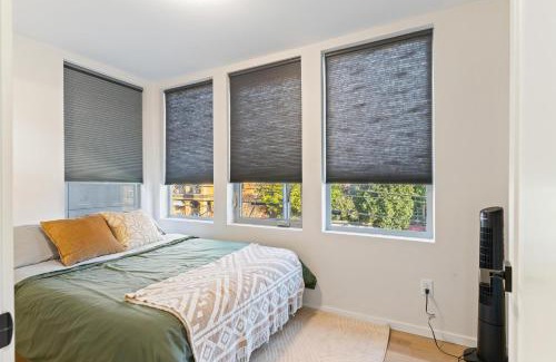 Minor Casa | NEW Townhome in the Heart of Seattle