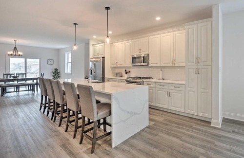 North Wildwood Casa | New Townhome Less Than Half Mi to Beach!