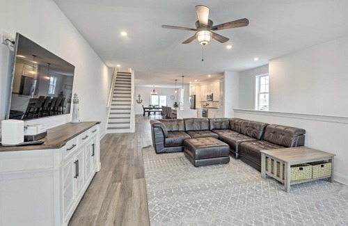 North Wildwood Casa | New Townhome Less Than Half Mi to Beach!