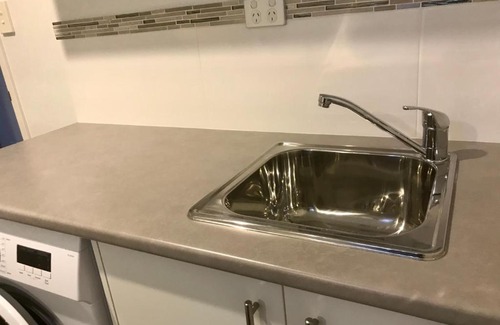 Morley Casa | New Tranquil Haven 2BR Guest House w/Spa