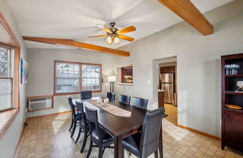 Seminary Hill Casa | NEW! Uline Hospitality (4-Bedroom Home)