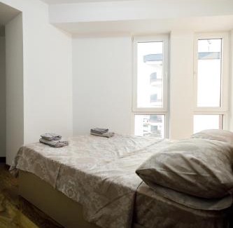 Strumica Apartamento | New Ultra-Modern 2BR Apartment