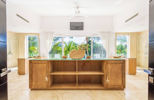 Bavaro Villa | NEW Unique VILLA WATERFALL - PRIVATE POOL, MAID, BBQ. 5-STAR PUNTA CANA VILLA!