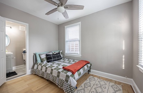 Anacostia Apartamento | NEW Updated 2BR Apartment in DC