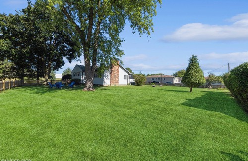 Norma Casa | NEW Updated House~ Huge Family Room & Great Baths!