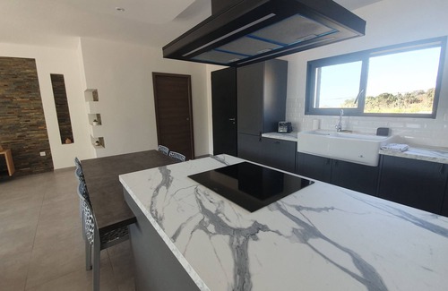 Afa Casa | New villa 15 minutes from Ajaccio
