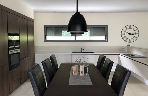 Corse-du-Sud Villa | New villa 5 minutes from the beach of Ruppione