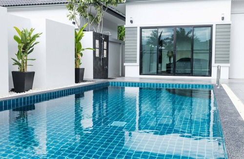 Pak Nam Pran Villa | Nueva villa con piscina y jacuzzi - 900 m de la playa de Pak Nam Pran