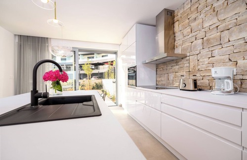 Krk Villa | New villa with pool, beach - TRAVELER Reibeburo Krk - ID 2395