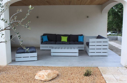 Regusse Villa | Nueva villa con piscina en una parcela de 2300 m² en el corazón de la Provenza.