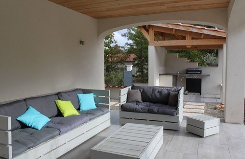 Regusse Villa | Nueva villa con piscina en una parcela de 2300 m² en el corazón de la Provenza.