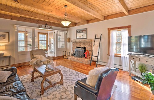 Jeffersonville Casa | NEW! VT Custom Country House on 10 Beautiful Acres
