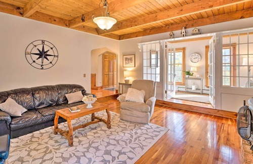 Jeffersonville Casa | NEW! VT Custom Country House on 10 Beautiful Acres
