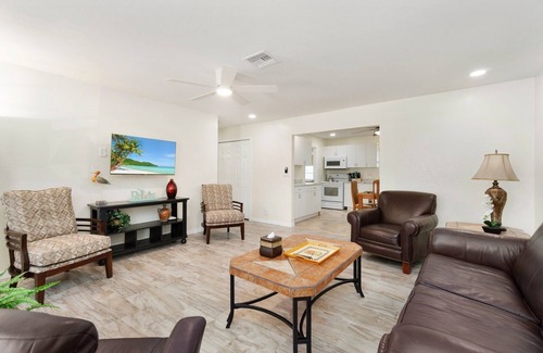Bonita Springs Casa | New! Walk to the Beach | 2-Bedroom Tropical Oasis | Sleeps 6