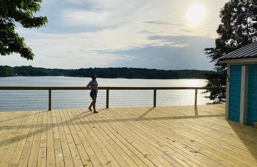 Steele Creek Casa | New Waterfront Cabin on the Large Sundeck #20 cabin