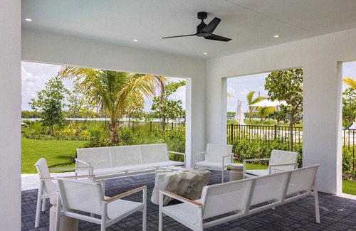 Key West Casa | New Waterfront Home - Dreamside House
