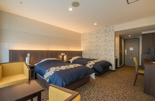 Miyakami Casa | New Welcity Yugawara
