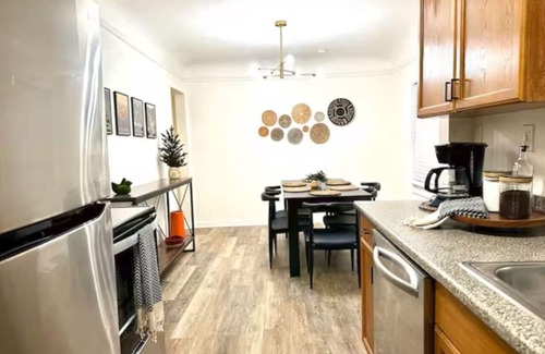 Pontiac Casa | NEW Welcoming Shared Room in Pontiac