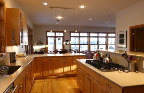 Freeport Casa | Nueva casa elegante bien construida en el agua 2 millas a Freeport, 9 a Portland