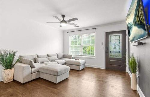 Atlanta Casa | NEW! West Midtown Home Near Attractions & Airport, 4BD 2BR