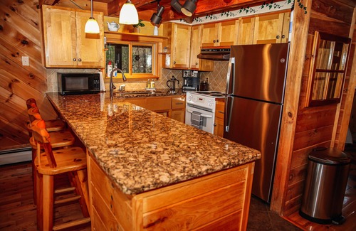 North Pole Cabina | NEW Whiteface Mtn. View Cabin close to Lake Placid