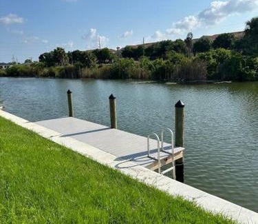 Diplomat Casa | New With heated Pool and Pier! Ideal for 2 Families!