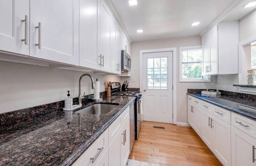White Lake Casa | *NEW* Woodstock Way 9 Min to Bethel Woods