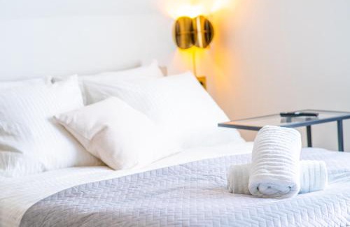 Schiedam Apartamento | New XL Family City Centre Apartment Studio Top floor Utopia4 Schiedam - Rotterdam 7min