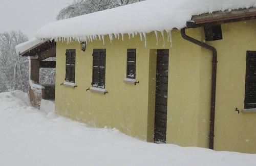 Cagli Casa | Nochevieja en Marche Holiday Home 25-30 pers. en Acqualagna