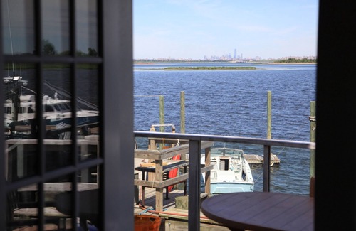 Broad Channel Casa | Nueva York Alquiler de casa frente al mar con puestas de sol sobre Manhatan