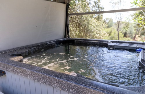 Mariposa Casa | Yosemite Luxe Family Lodge-Sauna-Spa-Theater-EV-Poker Table-Game Room-Pool table